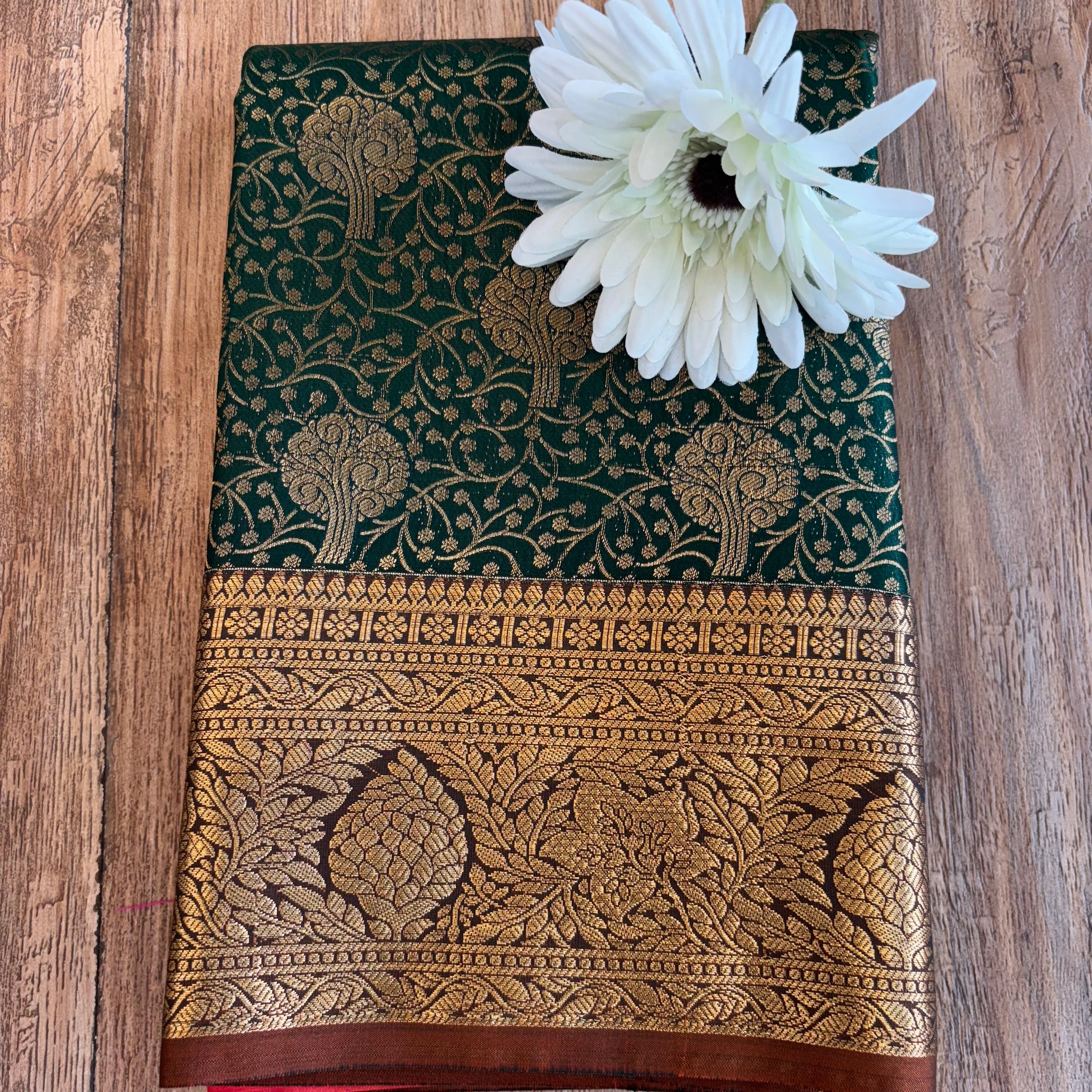 Kanchi Vaidehi beautiful bottle green silk saree