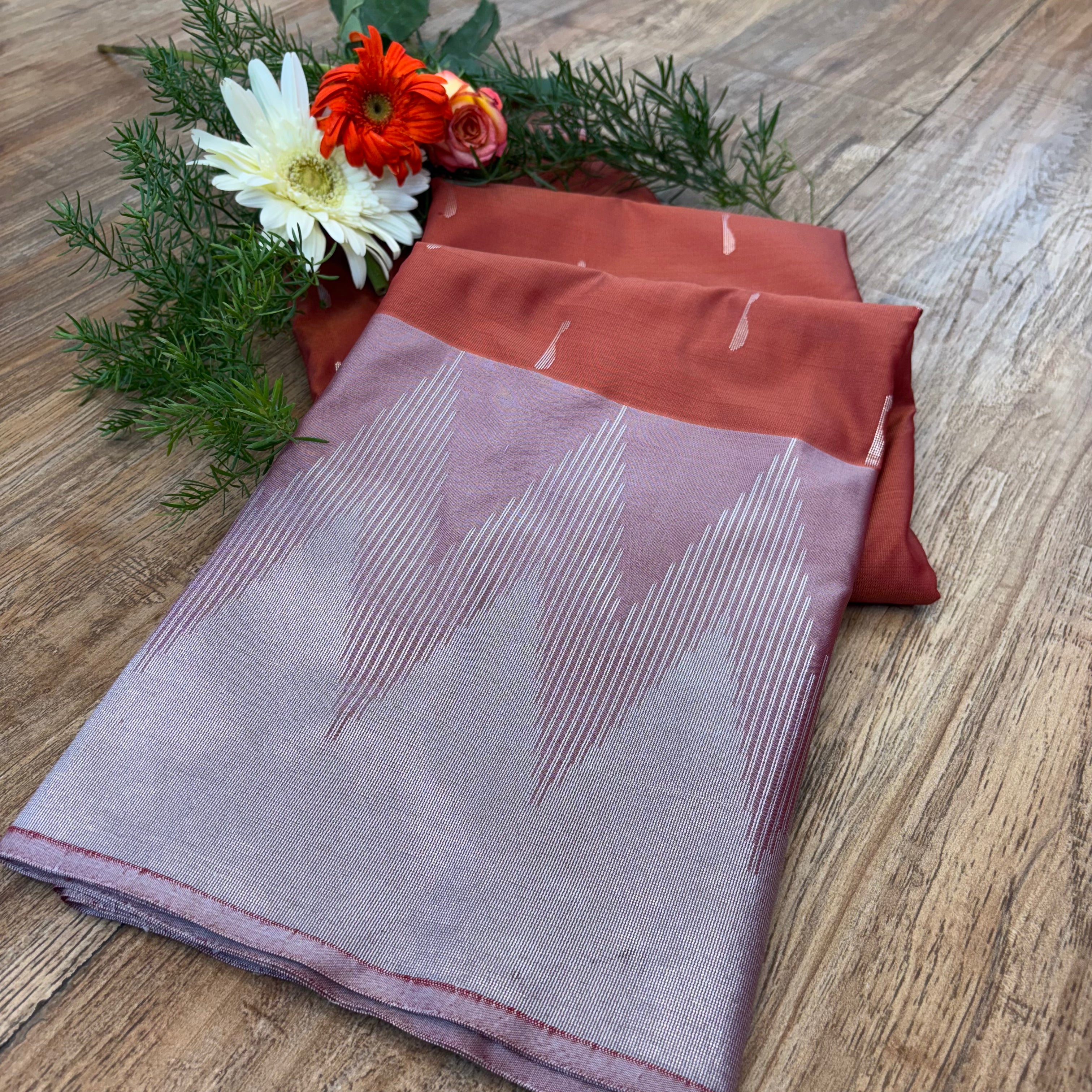 Elegant Kolam Pattu Saree – Traditional Silk Weaving | Festive Special Offer