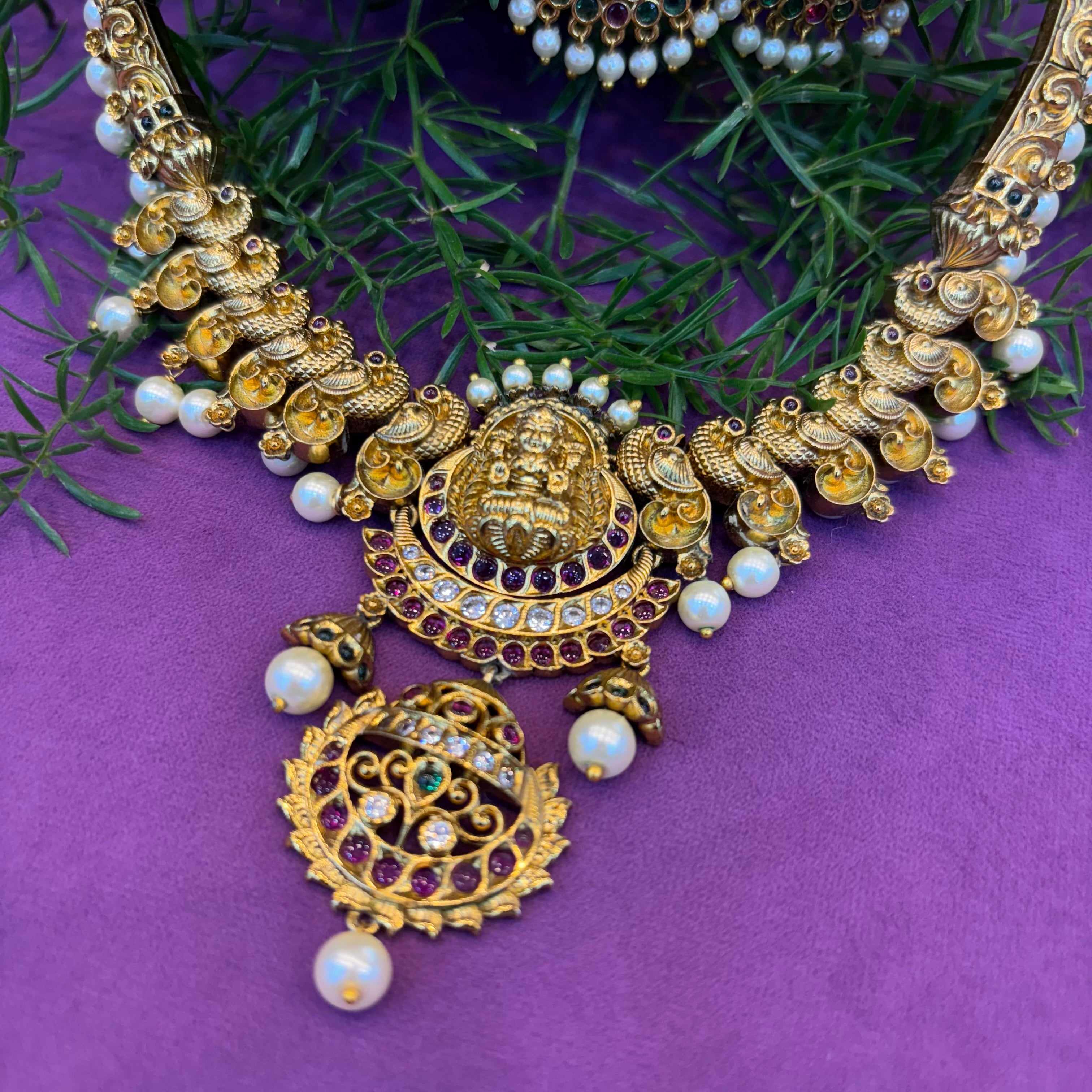 Lakshmi pedent set