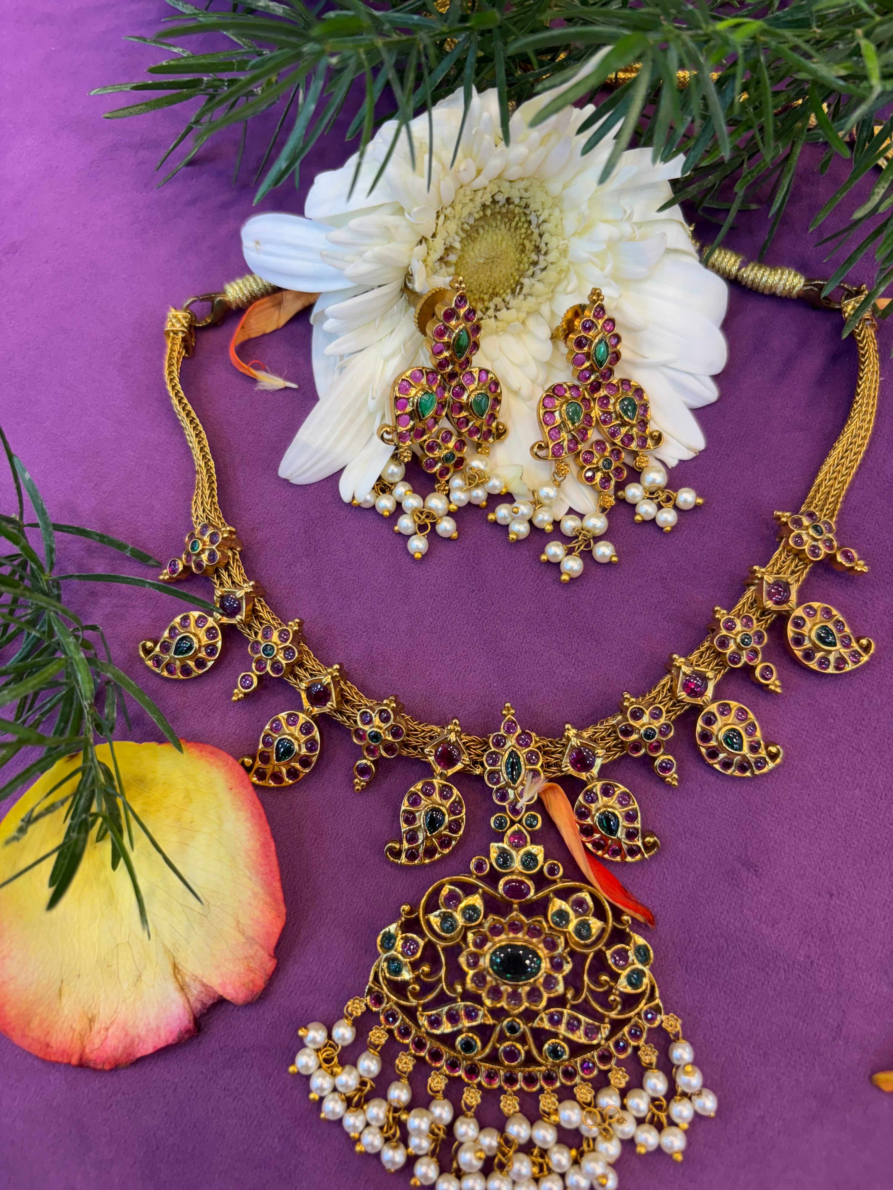 Mango drops neck set with earrings