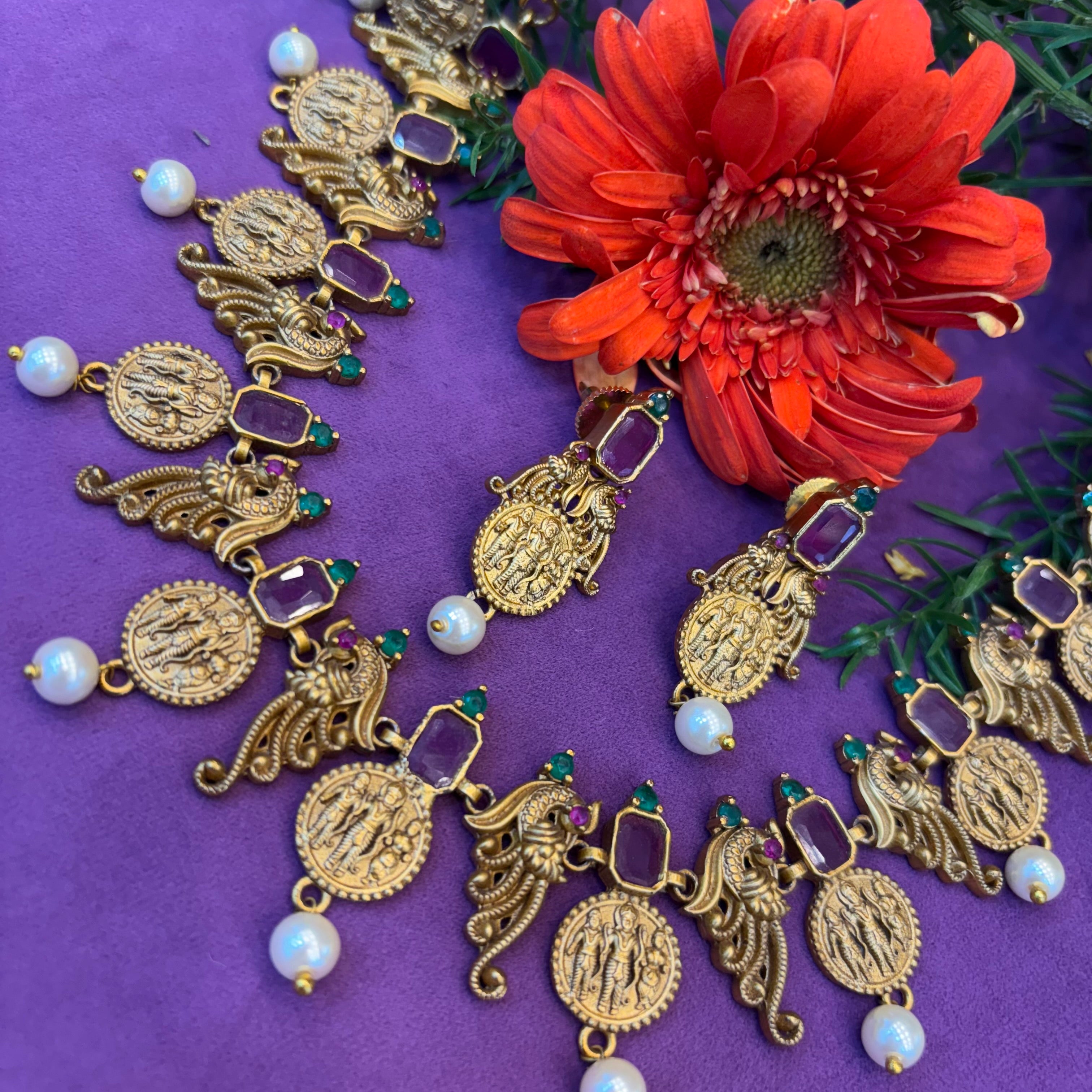 Antique jewellery neck set with earrings ram parivar