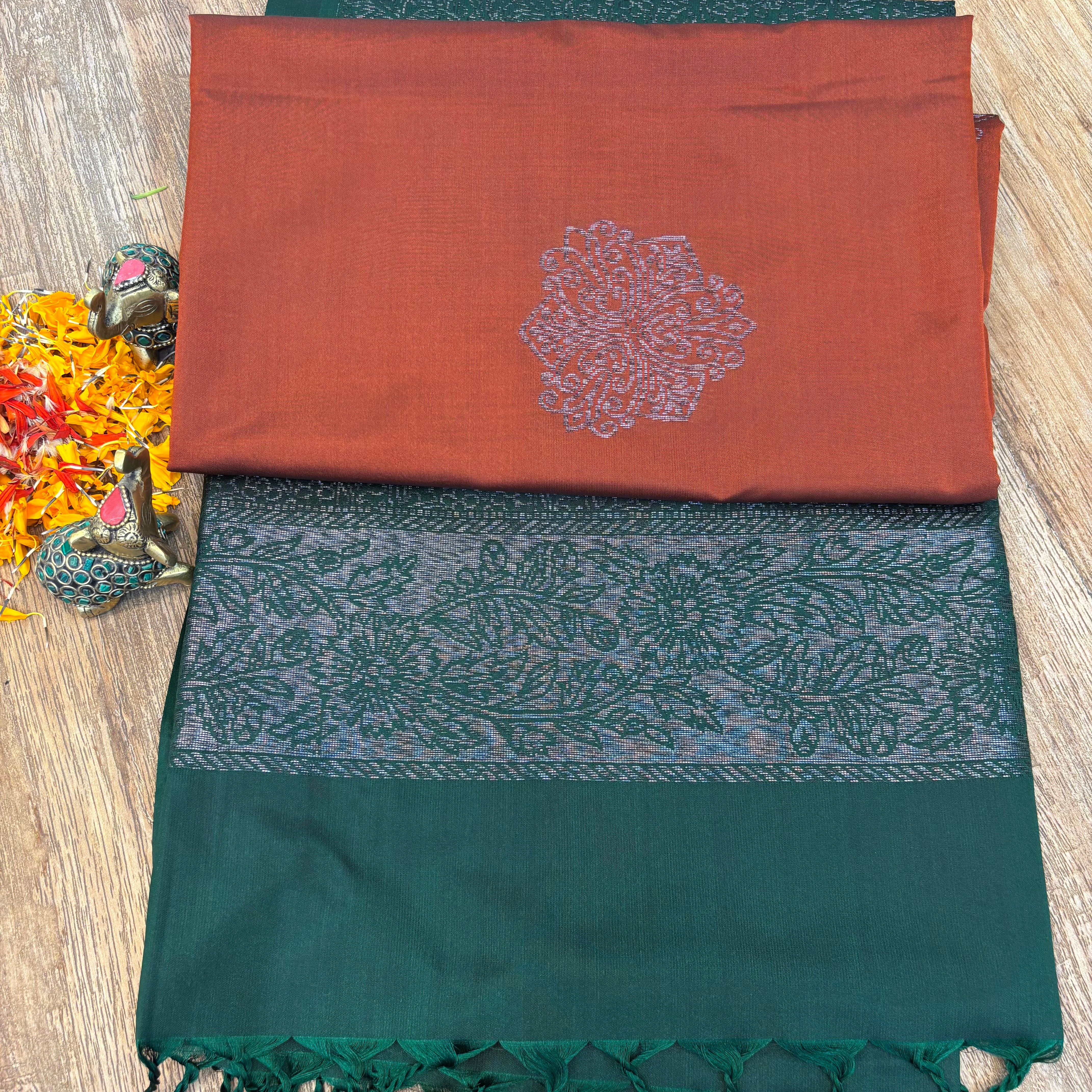 Muskut silk saree