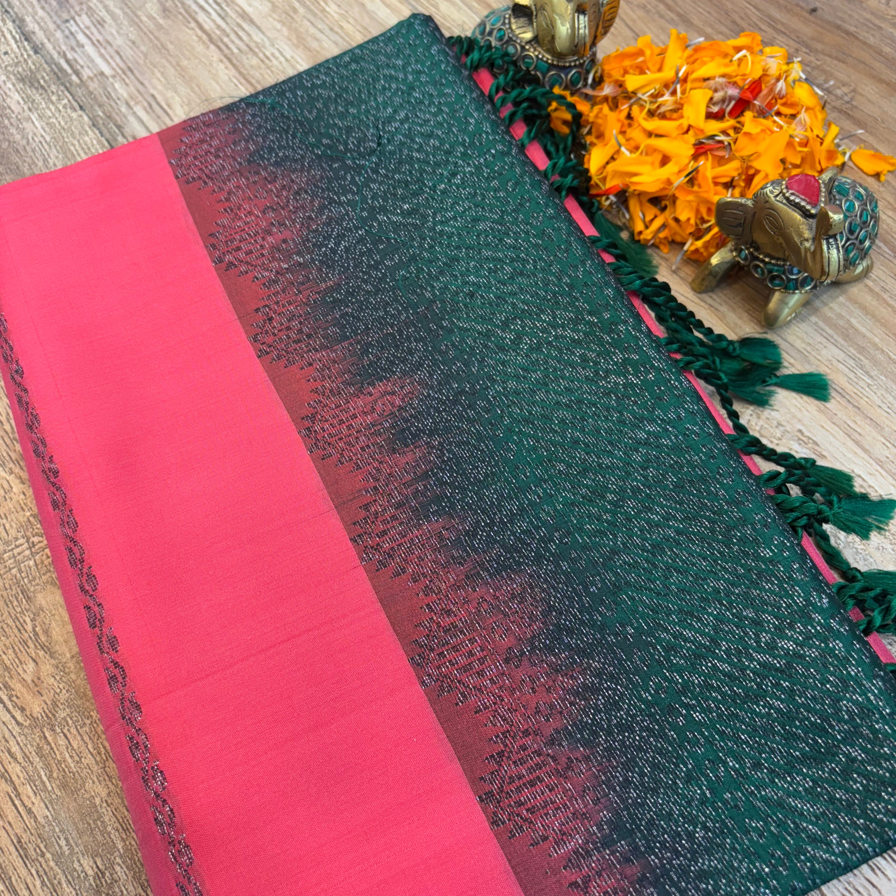 Muskut silk saree