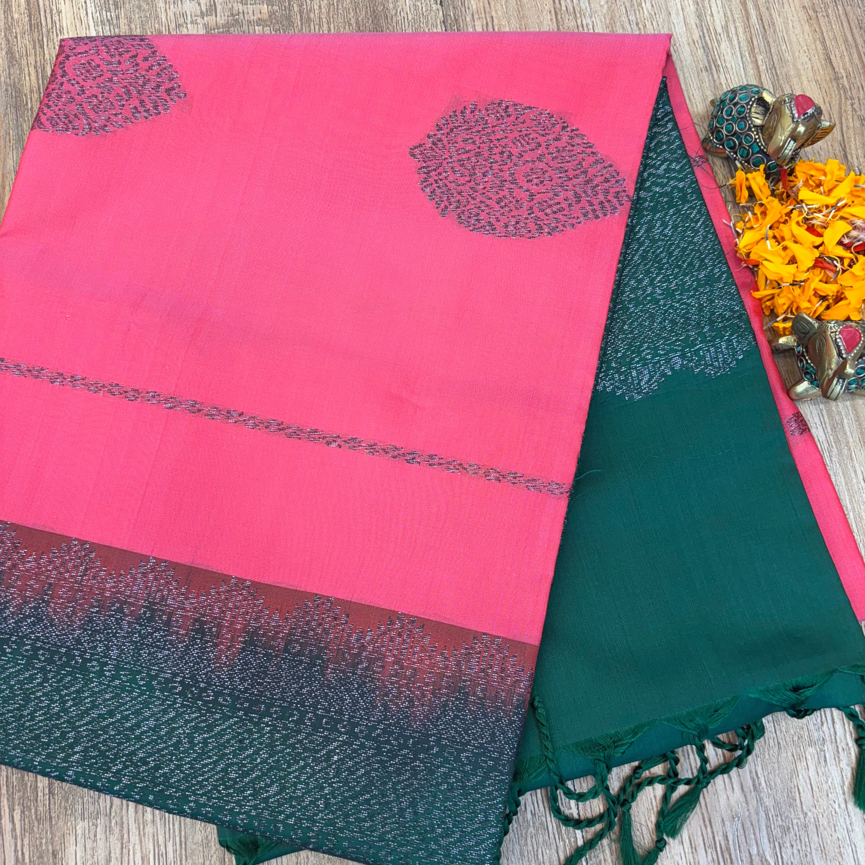 Muskut silk saree