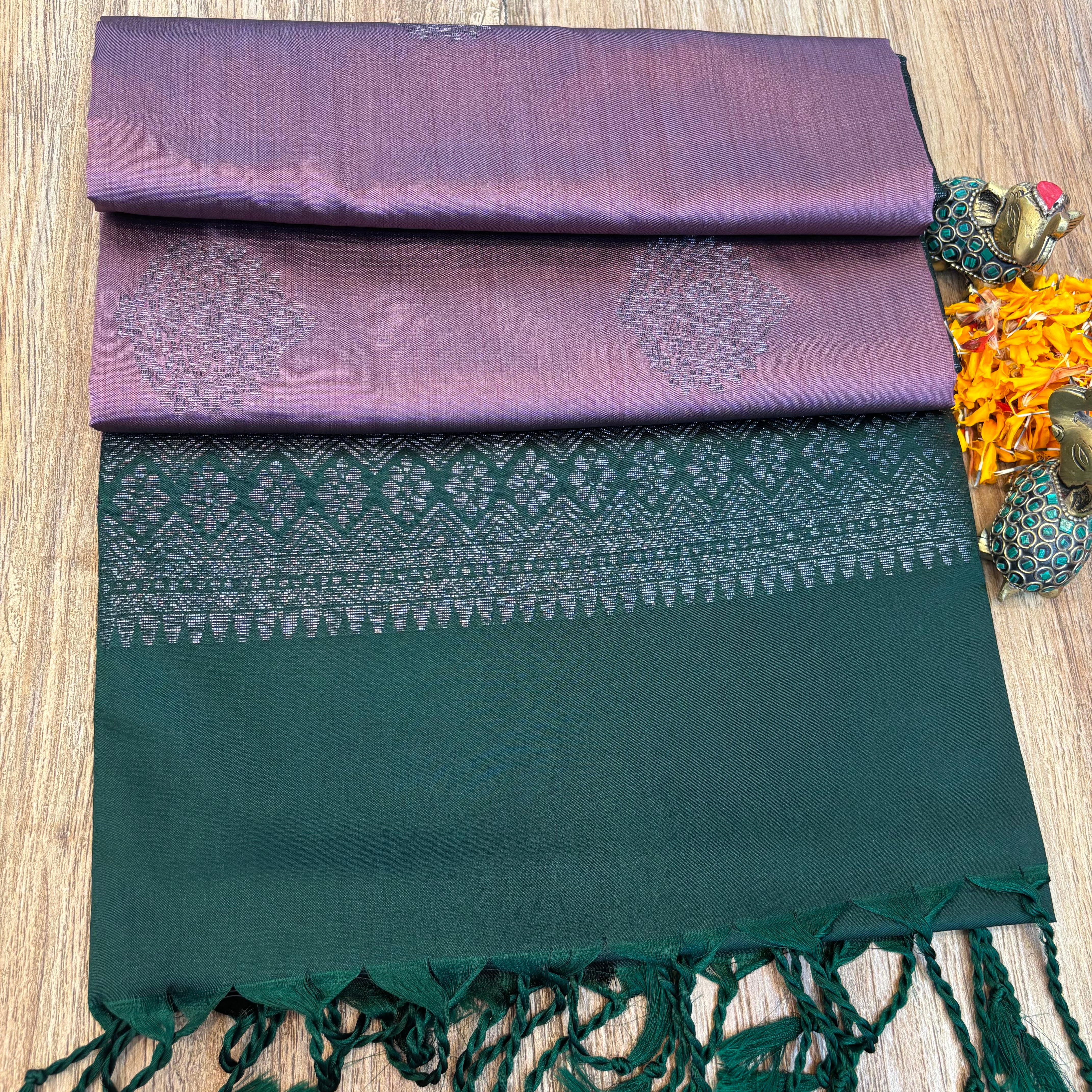 Muskut silk saree