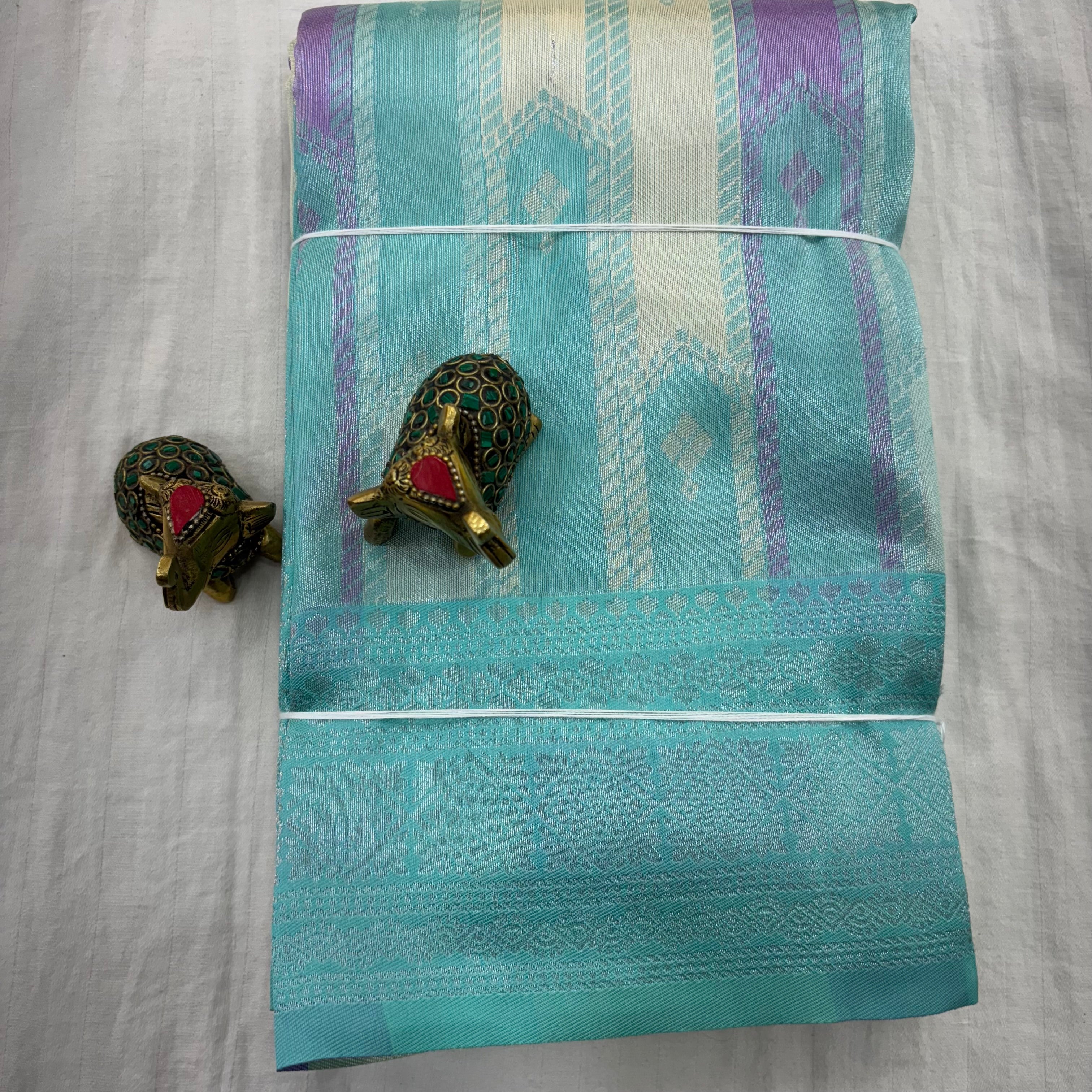 Kanchi padia saree
