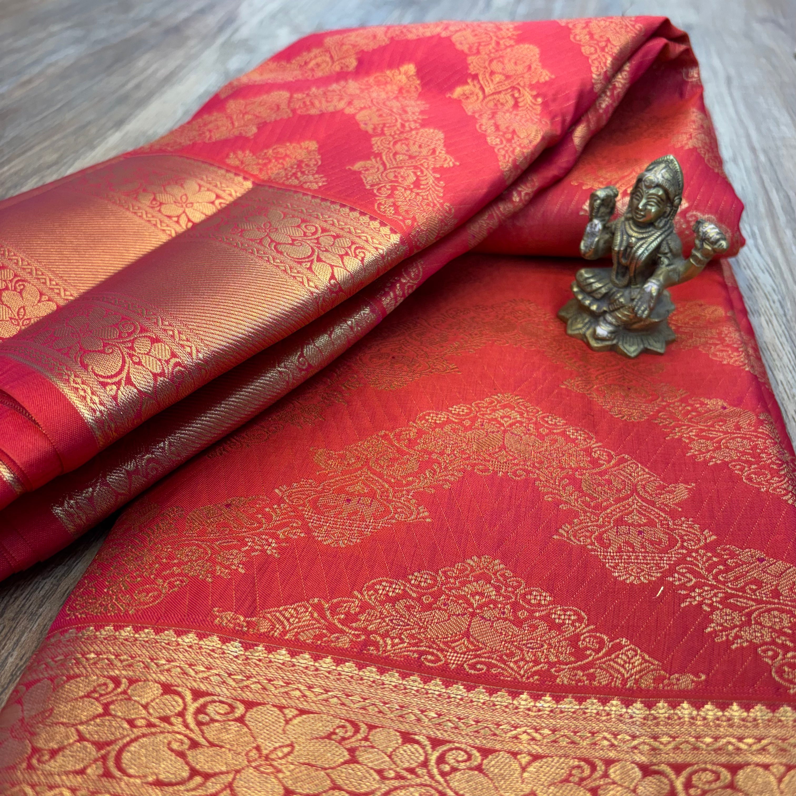 Kanchi pattu