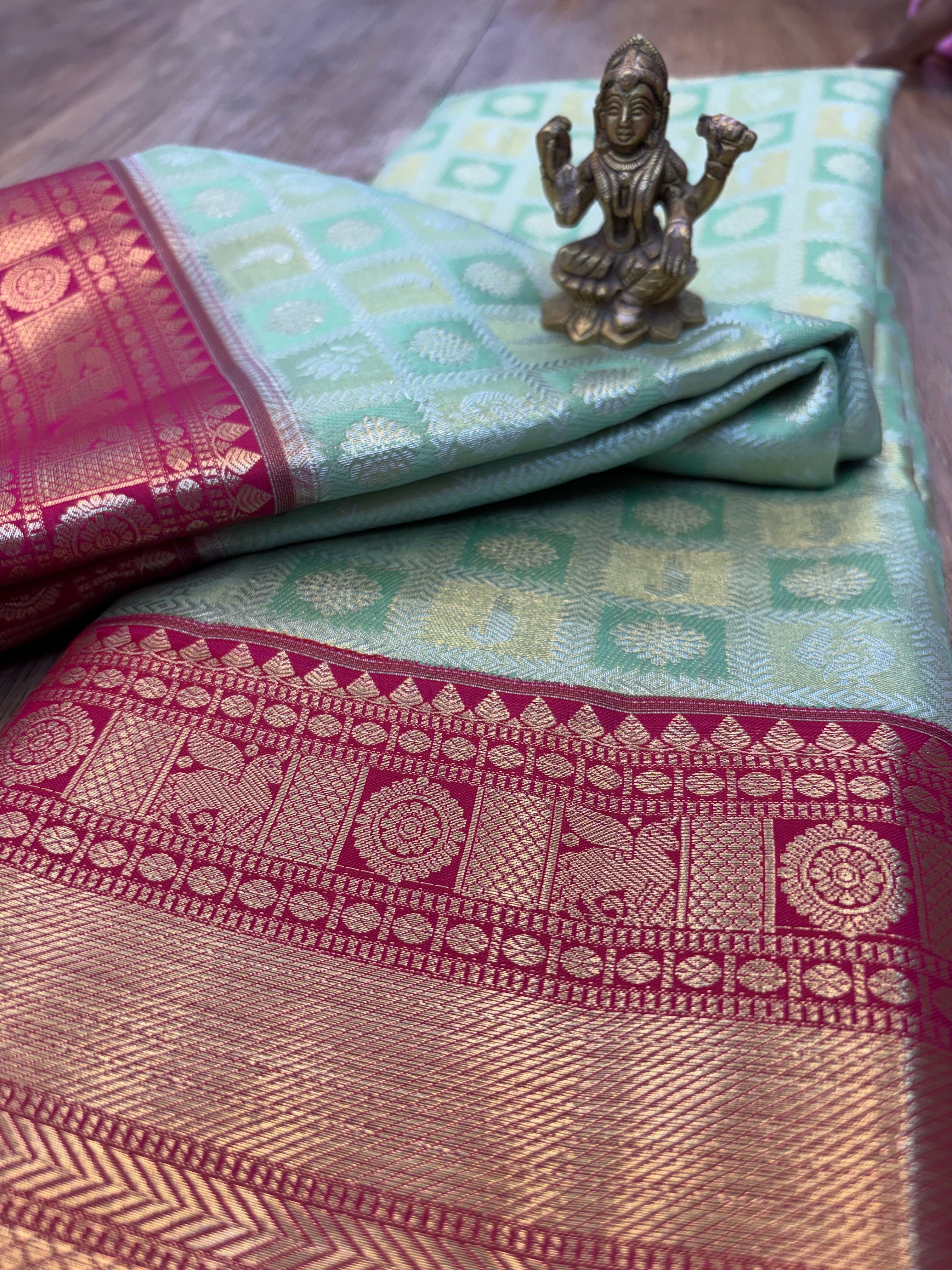 Kanchi padiya pattu